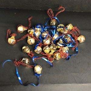 ❤️4/$10 Set of 24 metal bells